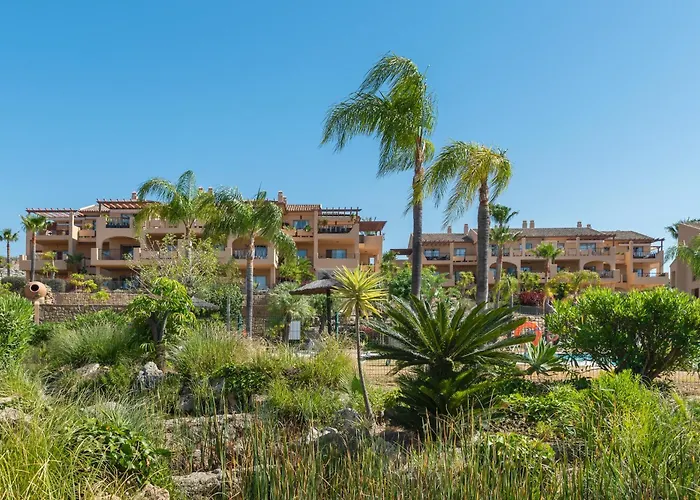 Large 3-bedroom Nestled In Golf Paradise Estepona