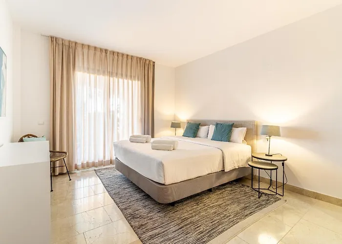 Large 3-bedroom Nestled In Golf Paradise Estepona