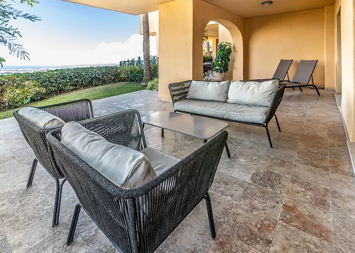 Large 3-bedroom Nestled In Golf Paradise * Estepona