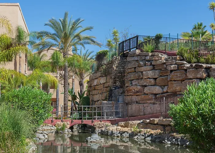 Large 3-bedroom Nestled In Golf Paradise Estepona